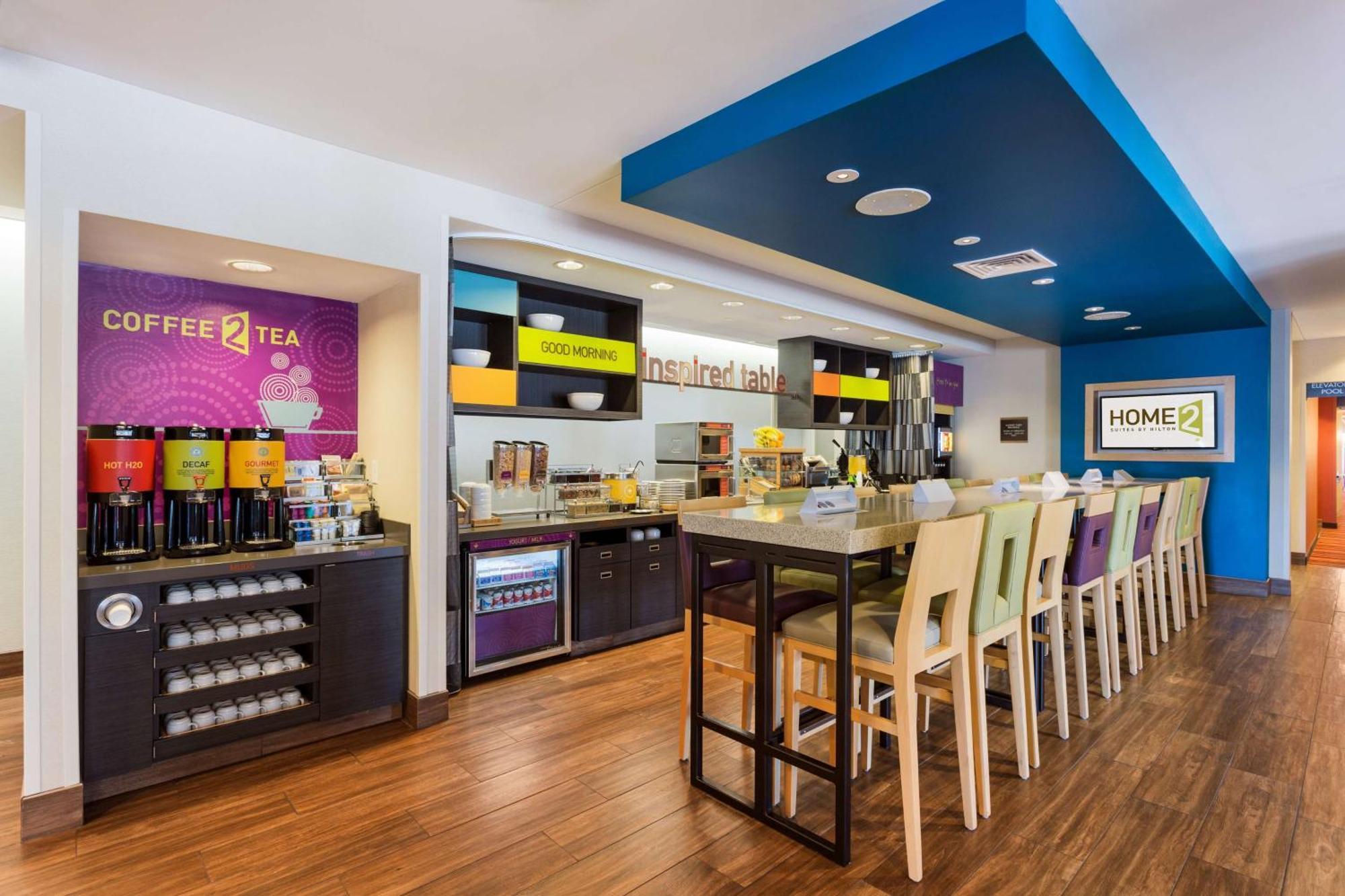 Home2 Suites By Hilton Fargo Exterior photo